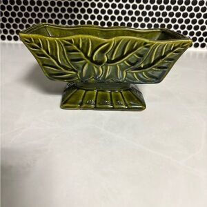 Green Leaf Ceramic Planter